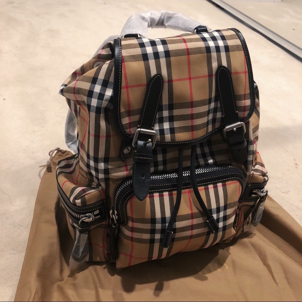 Burberry Medium Rucksack - Picture 2 of 8